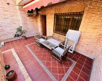 Resale - Chalet - Torrevieja - Playa de los Locos