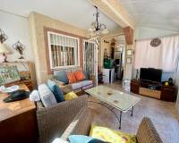 Resale - Chalet - Torrevieja - Urbanización San Luis