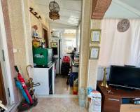 Resale - Chalet - Torrevieja - Urbanización San Luis