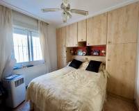 Resale - Chalet - Torrevieja - Urbanización San Luis