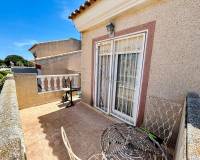Resale - Chalet - Torrevieja - Urbanización San Luis