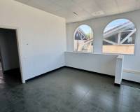 Resale - Commercial - Algorfa