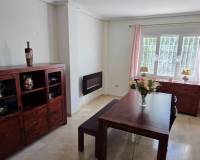 Resale - country house - Hondón de las Nieves