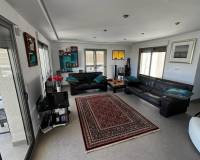 Resale - Detached House / Villa - Cox