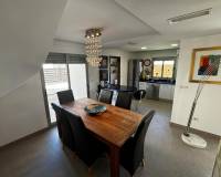Resale - Detached House / Villa - Cox