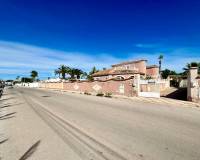 Resale - Detached House / Villa - El Chaparral - El chaparral