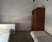 Resale -  - Dolores Centro