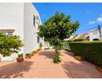 Resale - ДОМ РЯДОВОЙ ЗАСТРОЙКИ - Torrevieja - Nueva Torrevieja