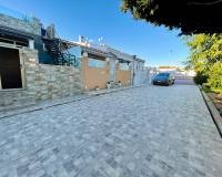 Resale - дом рядовой застройки - Torrevieja - Urbanización San Luis