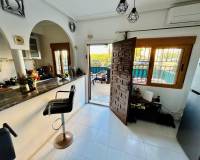 Resale - Duplex apartment - Torrevieja - La Mata