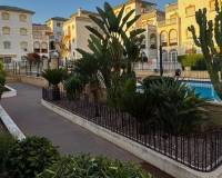 Resale - duplex - Torrevieja - La Mata