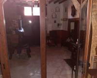 Resale - Finca - Orihuela