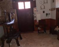 Resale - Finca - Orihuela