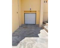 Resale - Garaje - Torrevieja - La Mata