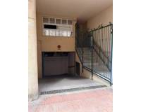 Resale - Garaje - Torrevieja