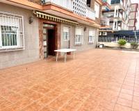 Resale - Ground Floor - Torrevieja - Playa de los Naufragos