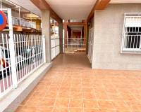 Resale - Ground Floor - Torrevieja - Playa de los Naufragos