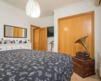 Resale - Квартира - Elche