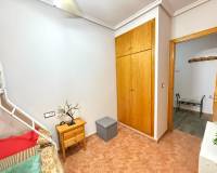 Resale - КВАРТИРА - Torrevieja - Estacion de autobuses