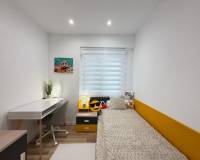 Resale - Квартира - Torrevieja - Puerto