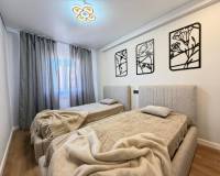 Resale - Квартира - Torrevieja - Punta Prima