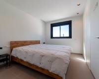 Resale -  - Los Montesinos