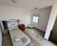 Resale - Maison mitoyenne - Guardamar del Segura - Urbanizaciones