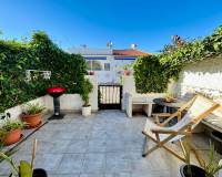 Resale - Maison mitoyenne - Torrevieja - Urbanización San Luis