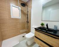 Resale - Maison mitoyenne - Torrevieja - Urbanización San Luis