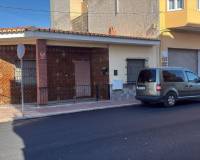Resale -  - San Isidro