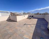 Resale - semi_detached_house - Torrevieja - Aguas Nuevas