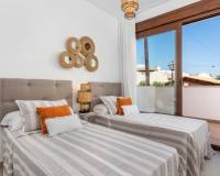 Resale - Terraced house - Los Balcones