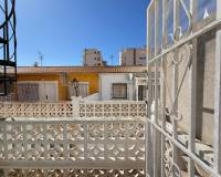 Resale - terraced_house - Torrevieja - Aguas Nuevas