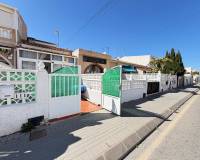 Resale - terraced_house - Torrevieja - Aguas Nuevas