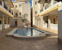 Resale - Terraced house / Townhouse - Catral