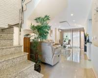 Resale - Terraced house / Townhouse - Torrevieja - Aguas Nuevas