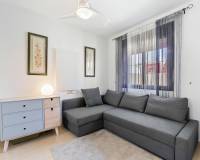 Resale - Terraced house / Townhouse - Torrevieja - Aguas Nuevas