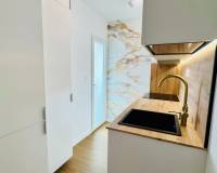 Resale - town_house - Torrevieja - Punta Prima