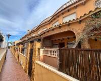Resale - Townhouse - Guardamar del Segura - Urbanizaciones