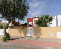 Resale - Townhouse / Semi-detached - Avileses