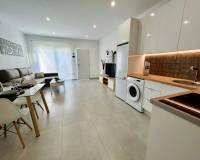 Resale - Townhouse - Torrevieja - Urbanización San Luis