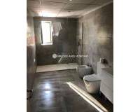 Resale - villa - Alberic