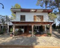 Resale - villa - Alberic