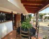 Resale - villa - Alberic