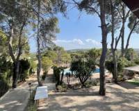 Resale - villa - Alberic