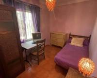 Resale - villa - Alberic