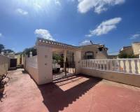 Resale - villa - Algorfa
