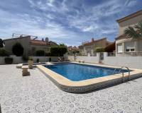 Resale - villa - Algorfa