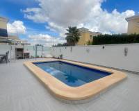 Resale - villa - Algorfa
