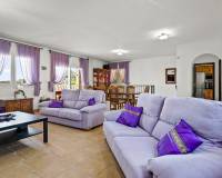 Resale - villa - Algorfa